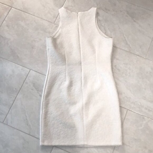 🌸 Forever 21🌸Pretty High Neck White Dress with Floral Lace Pattern - Picture 6 of 8